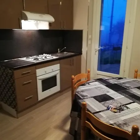 Appartamento Apparemment Meublé *